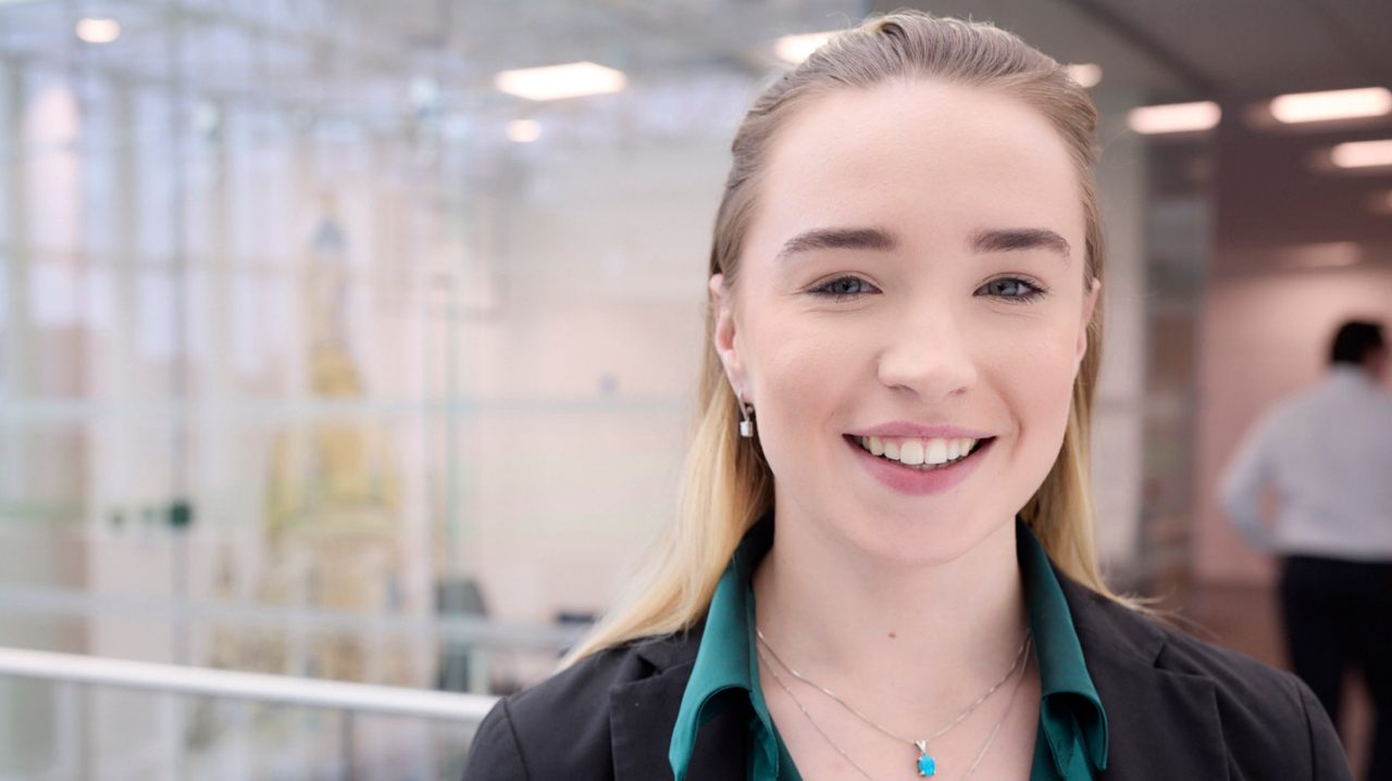 Membre de l’équipe Enterprise Mobility – Francesca – Stagiaire en gestion